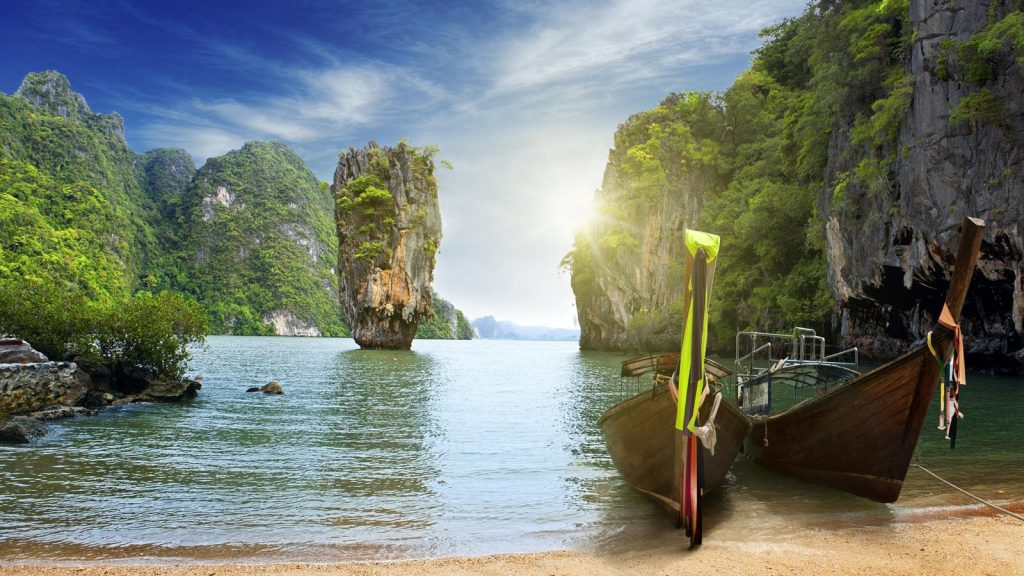 Alquiler de yates en Phuket. Yates de alquiler en Phuket. Barcos baratos de alquiler en Phuket