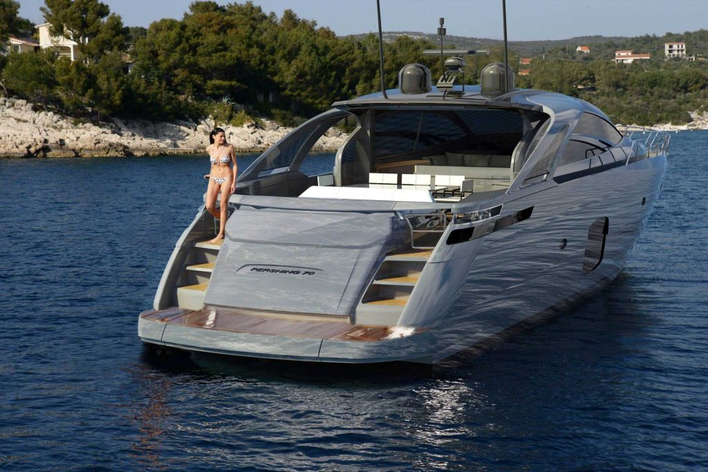 Alquiler de yates Pershing. Barcos baratos en Ibiza Pershing