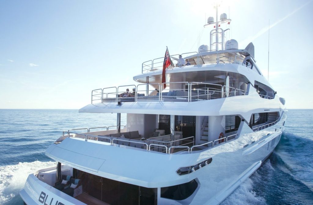 Alquiler de yates Sunseeker en Ibiza. Alquiler de barcos Sunseeker en Ibiza. Yates de alquiler Sunseeker en Ibiza, Yates Sunseeker, Ibiza