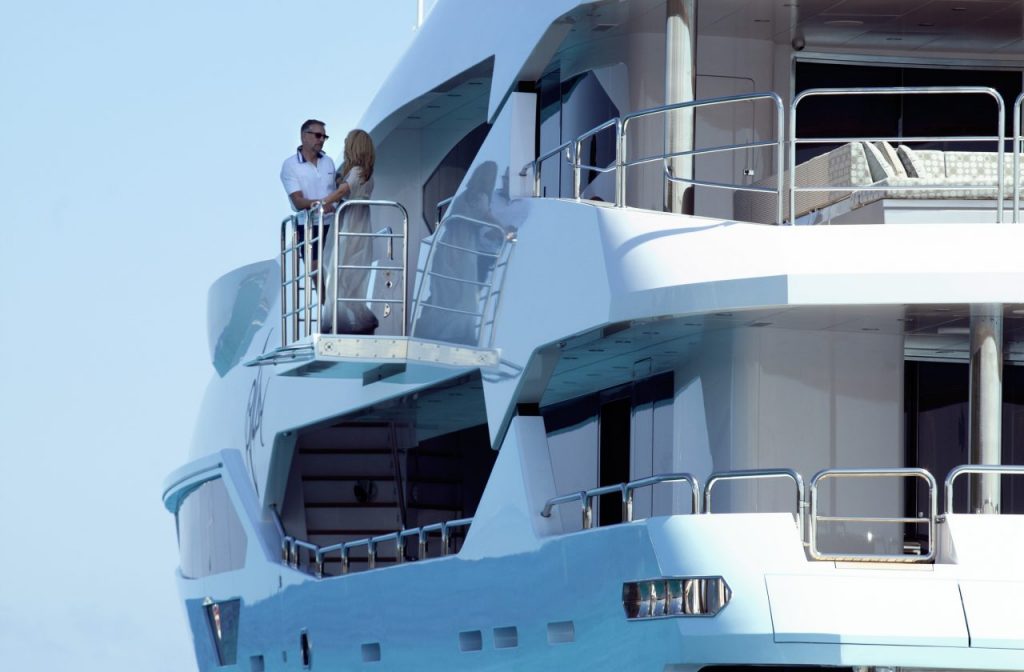 Alquiler de yates Sunseeker en Ibiza. Alquiler de barcos Sunseeker en Ibiza. Yates de alquiler Sunseeker en Ibiza, Yates Sunseeker, Ibiza