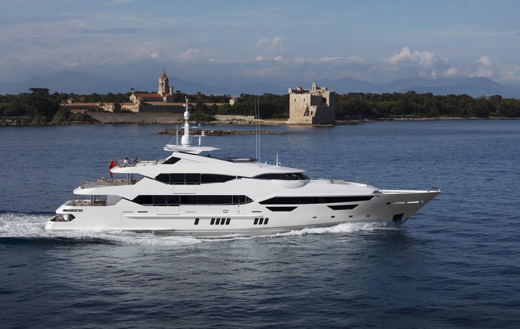 Alquiler de yates S0unseeker en Ibiza, Yates de alquiler Sunseeker en Ibiza, Yates Sunseeker, Ibiza
