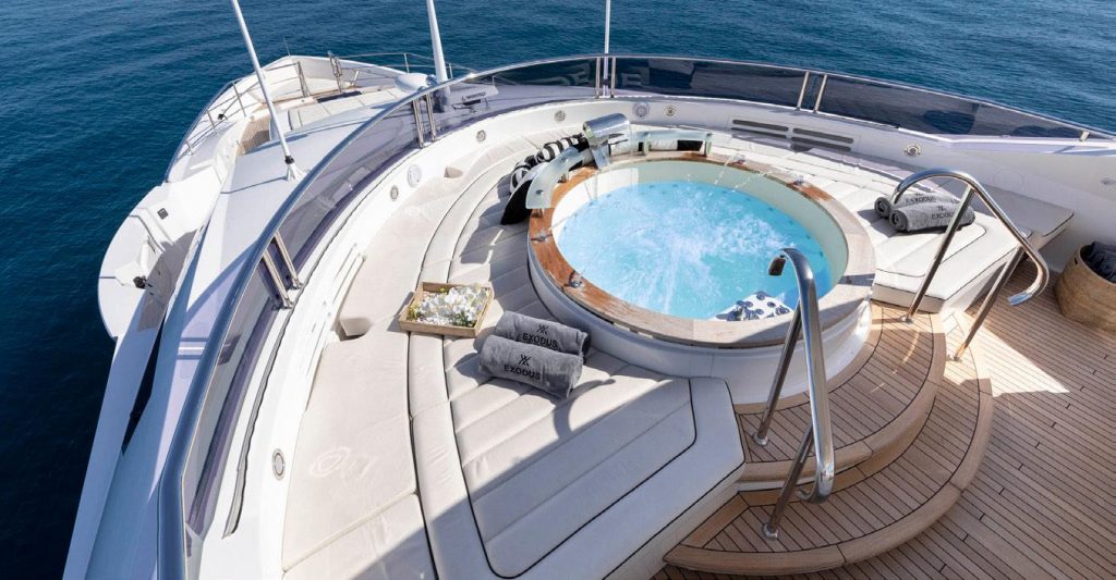 Alquiler de yates Sunseeker en Ibiza. Alquiler de barcos Sunseeker en Ibiza