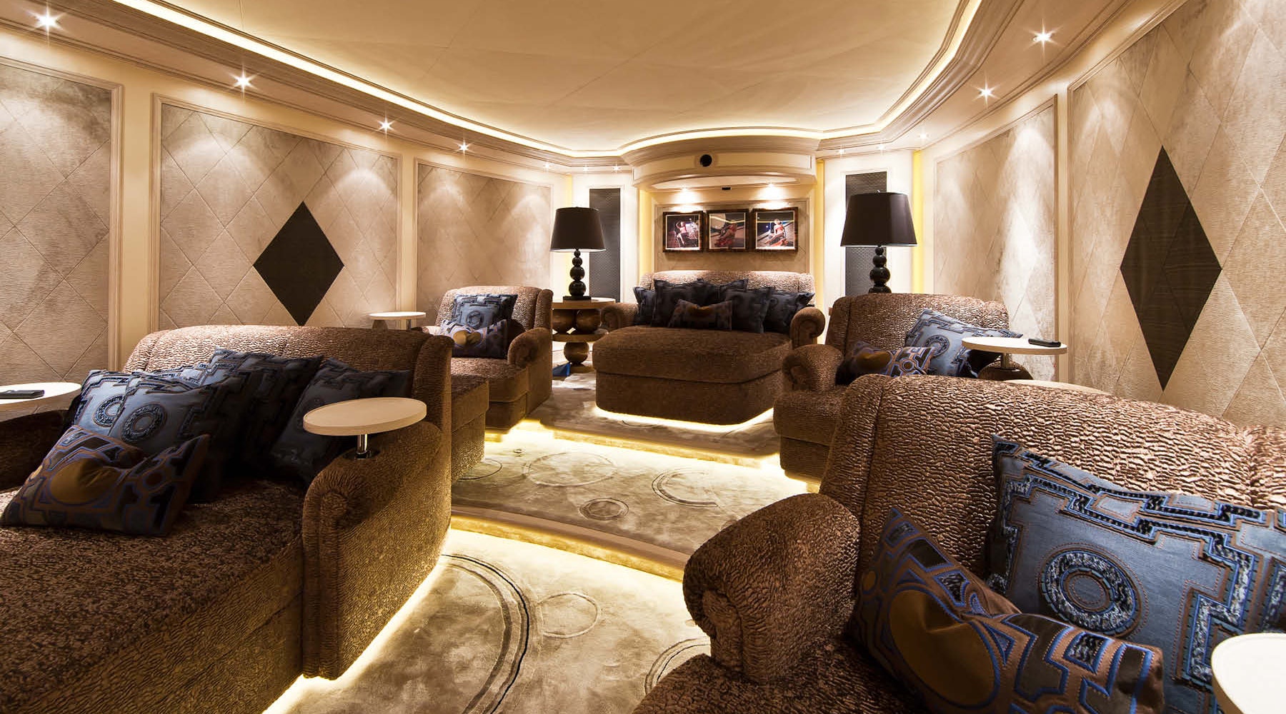 Alquiler de yates en Ibiza. Alquiler de barcos en Ibiza. Alquiler de yates baratos en Ibiza